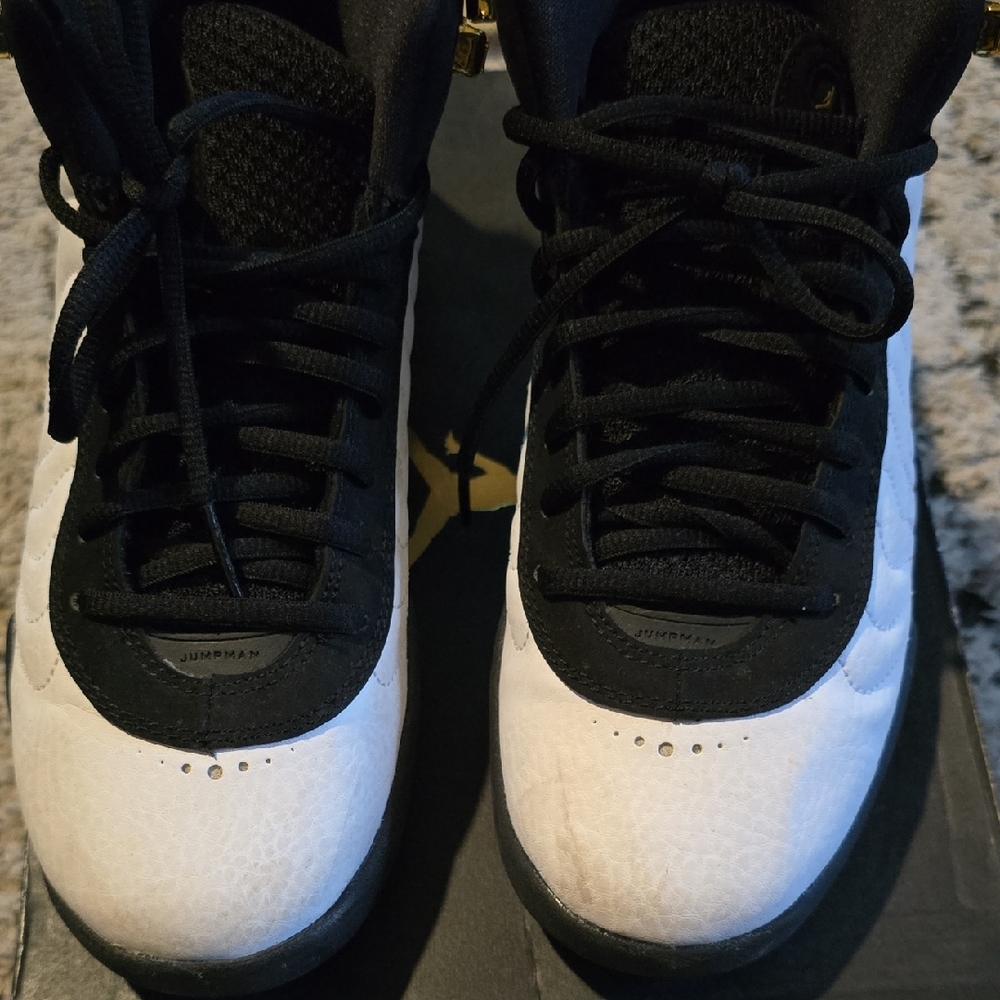 Jordan Sneakers Black and White